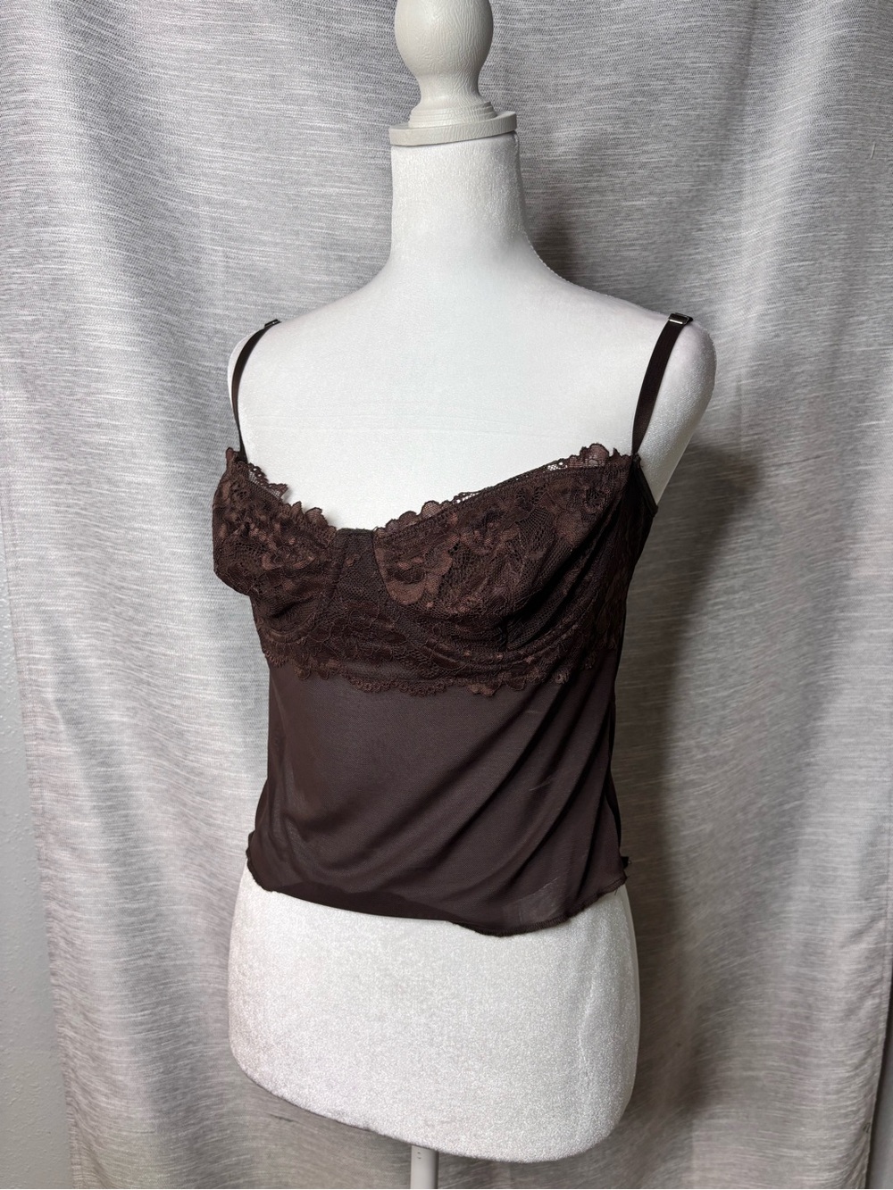 Lace Trim Spaghetti Strap Cami in Rich Chocolate